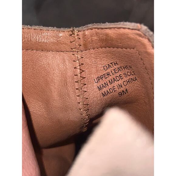 Jeffrey Campbell Oath Suede Peep-Toe Block Heel Ankle Booties Taupe Women's 9M - Picture 9 of 11